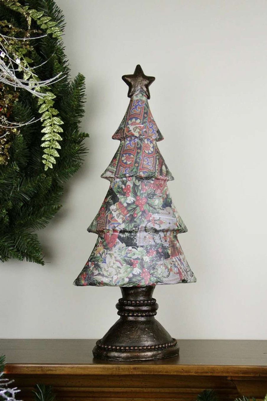 Christmas Table Top Trees * | Gallerie Ii 20 Black And Red Victorian Holly Berry Decoupage Christmas Tree Tabletop Decor